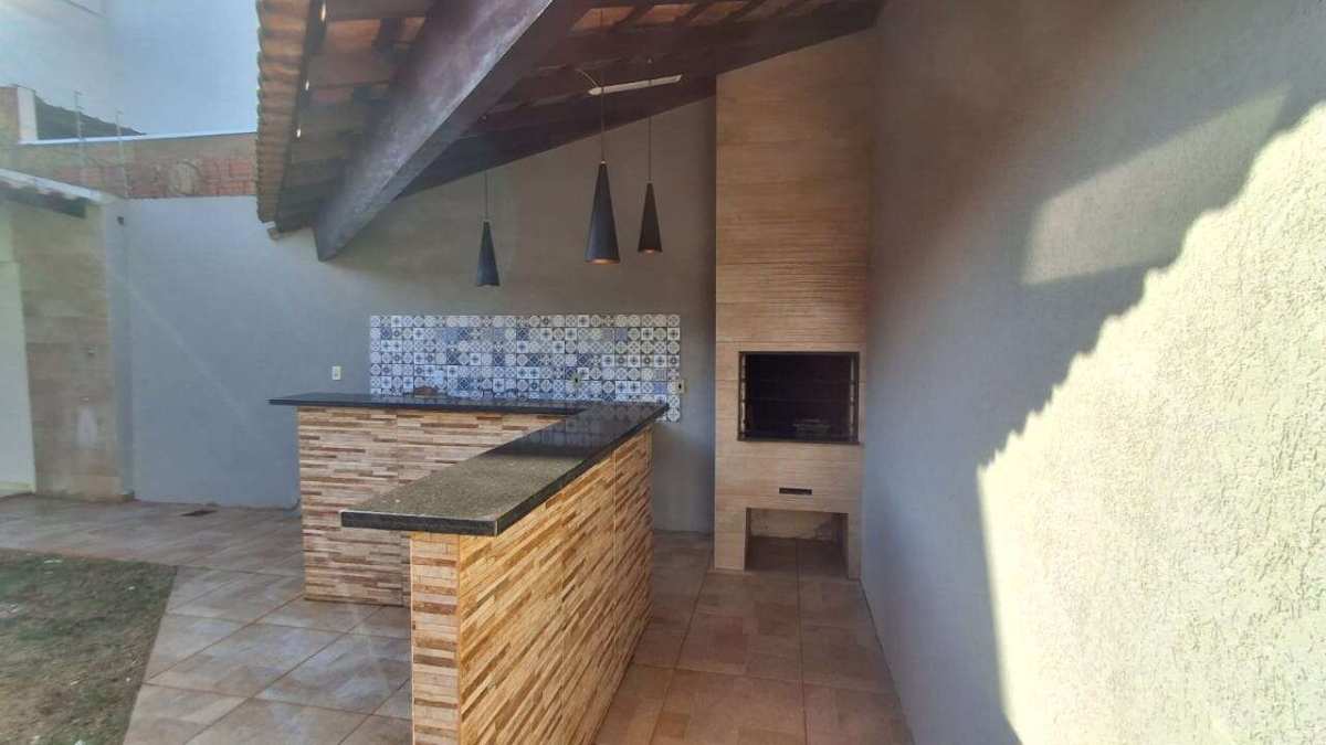 Sobrado para alugar com 3 quartos - ,